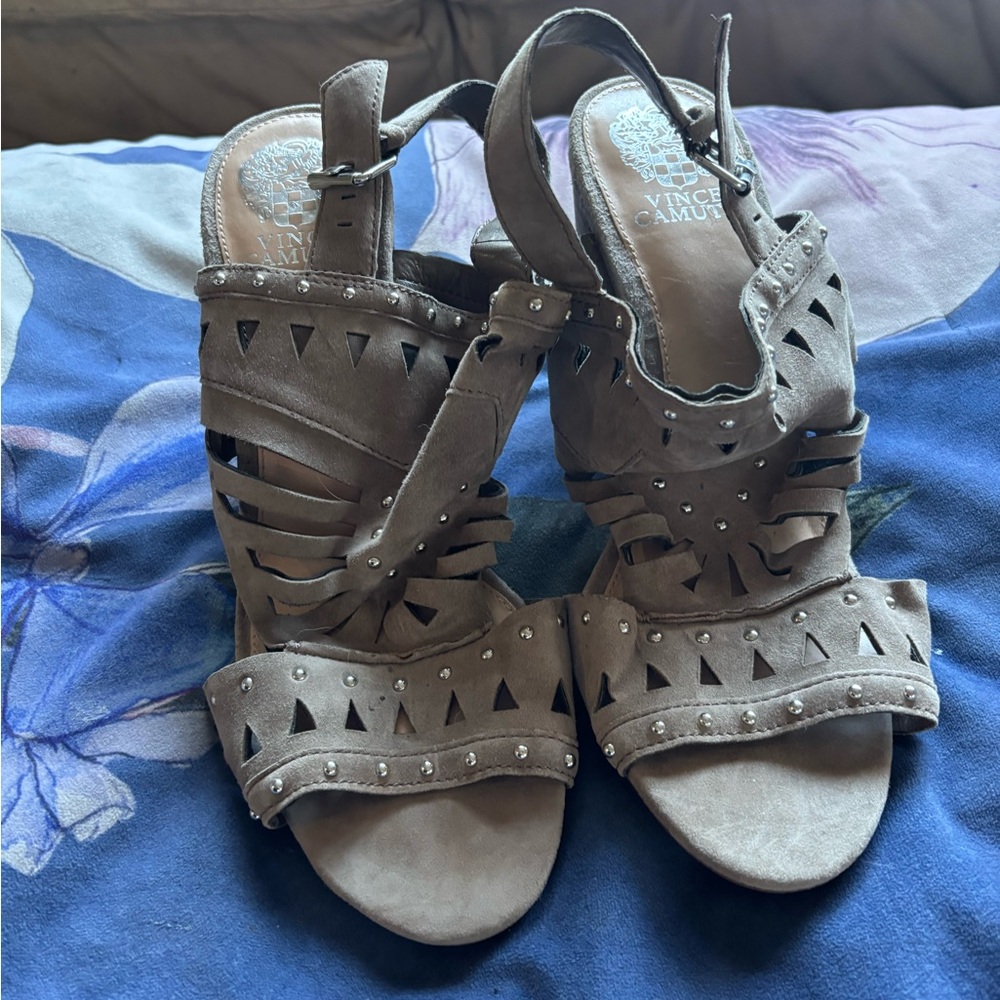 Vince Camuto Women's Taupe Sandals